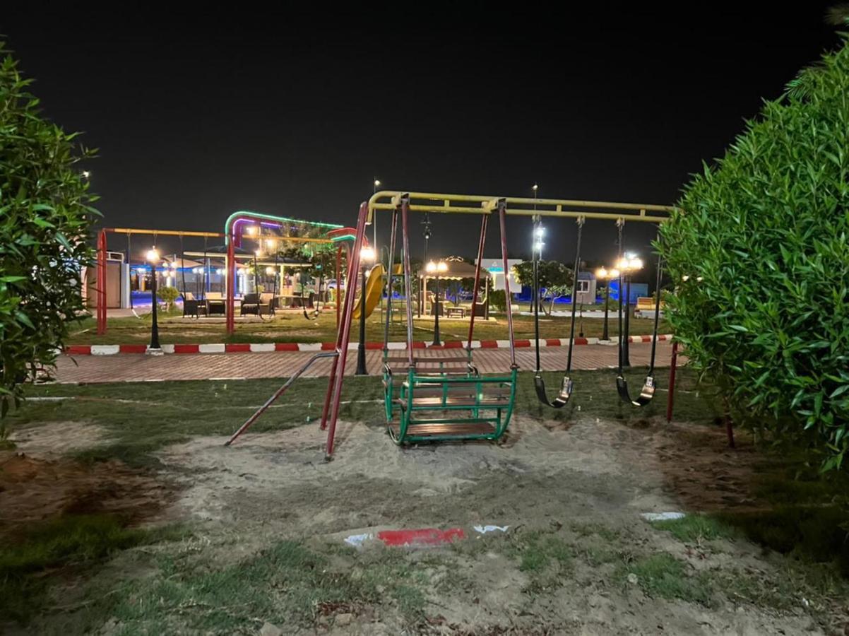 منتجع وشاليهات مورجان الشرق - للعائلات فقط - Dammam Exterior foto